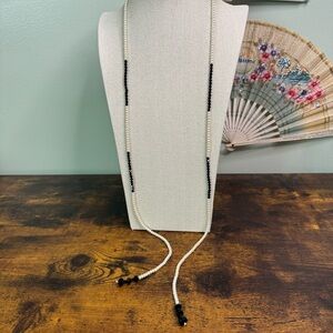 Black Crystal and White Pearl Lariat Necklace Flapper Girl Art Deco 48 Inch